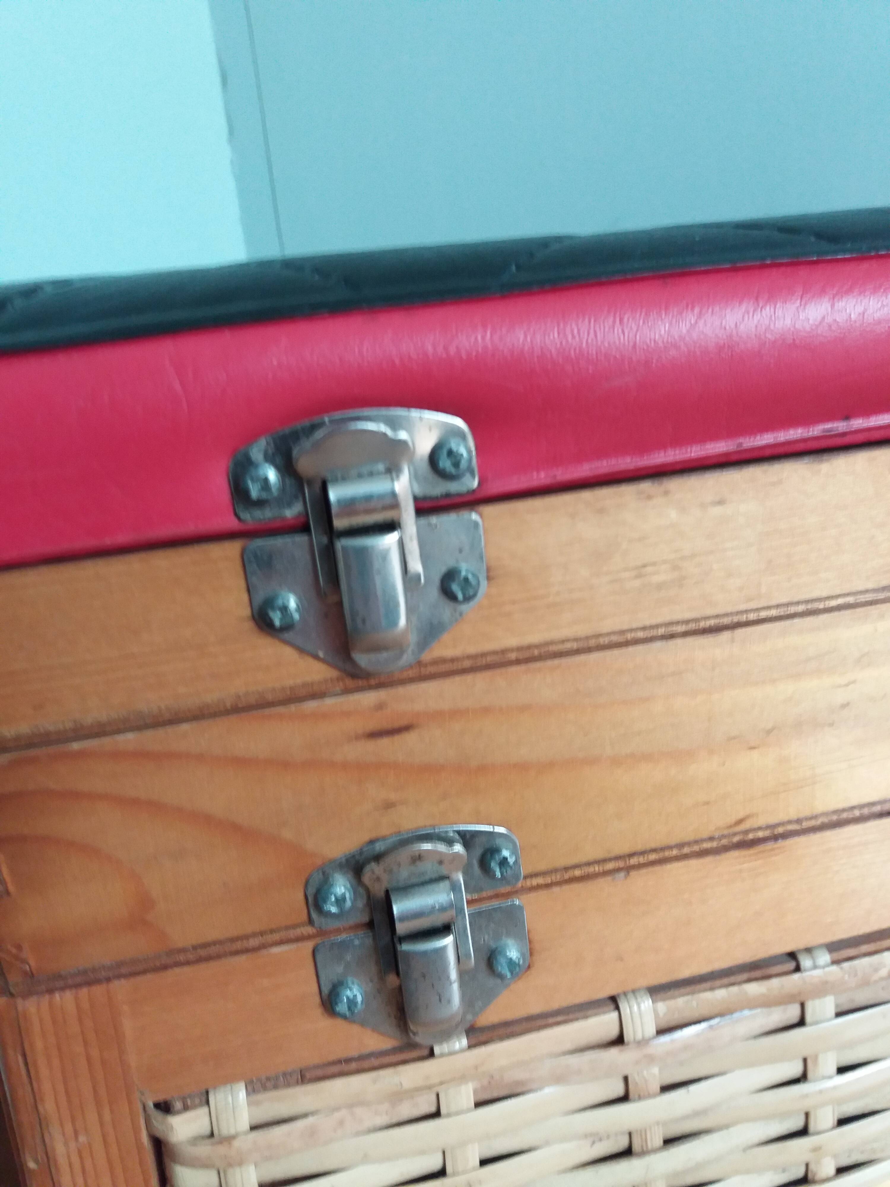 Fishing storage chest fisherman stool