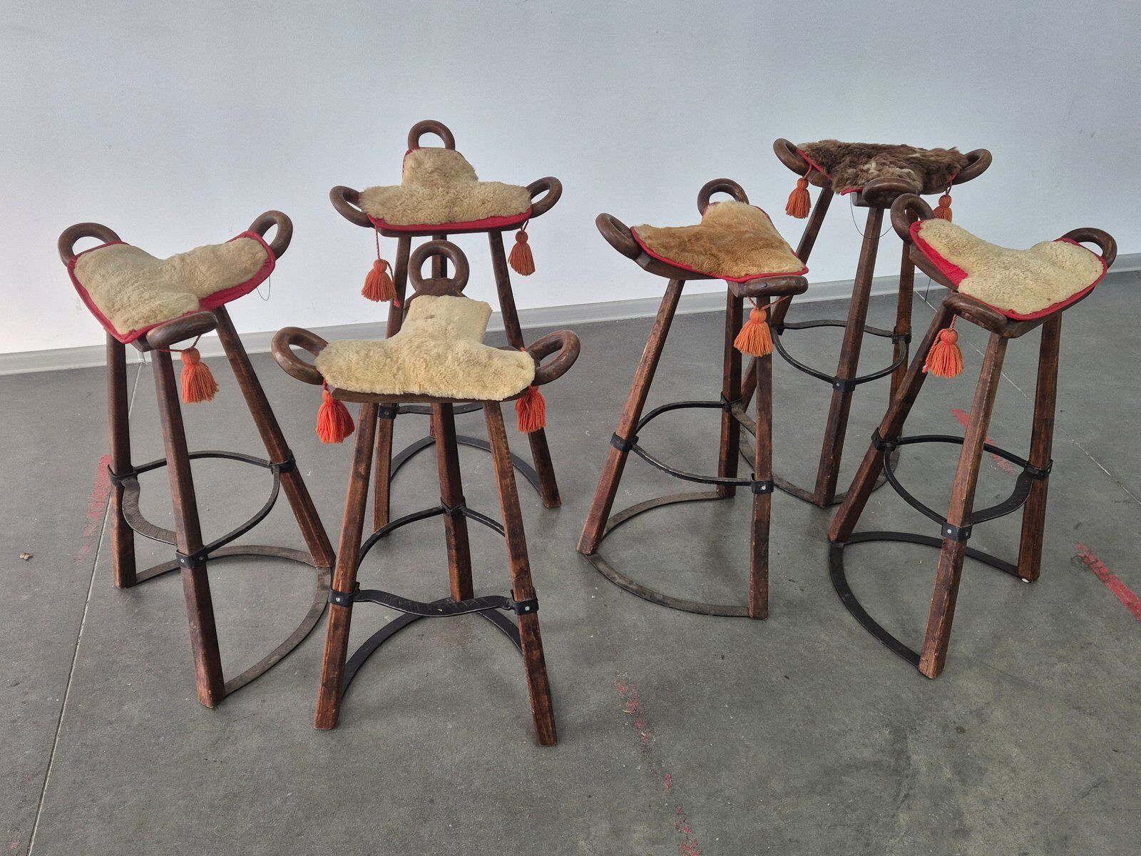 Tabourets Brutalistes vintage de Marbella attribués à Sergio Rodrigues, années 1970, ensemble de 6.