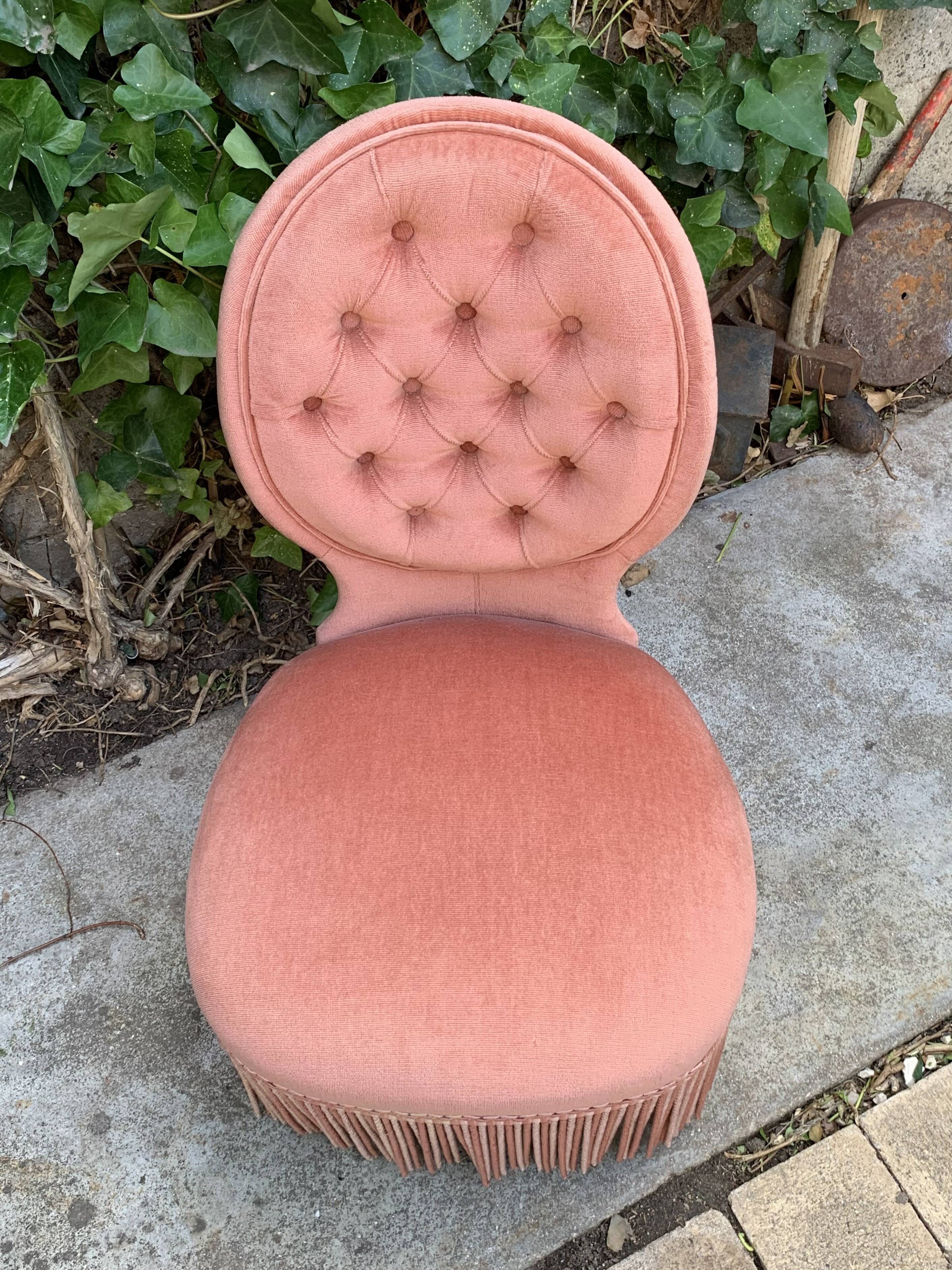 Vintage pink upholstered toad chair