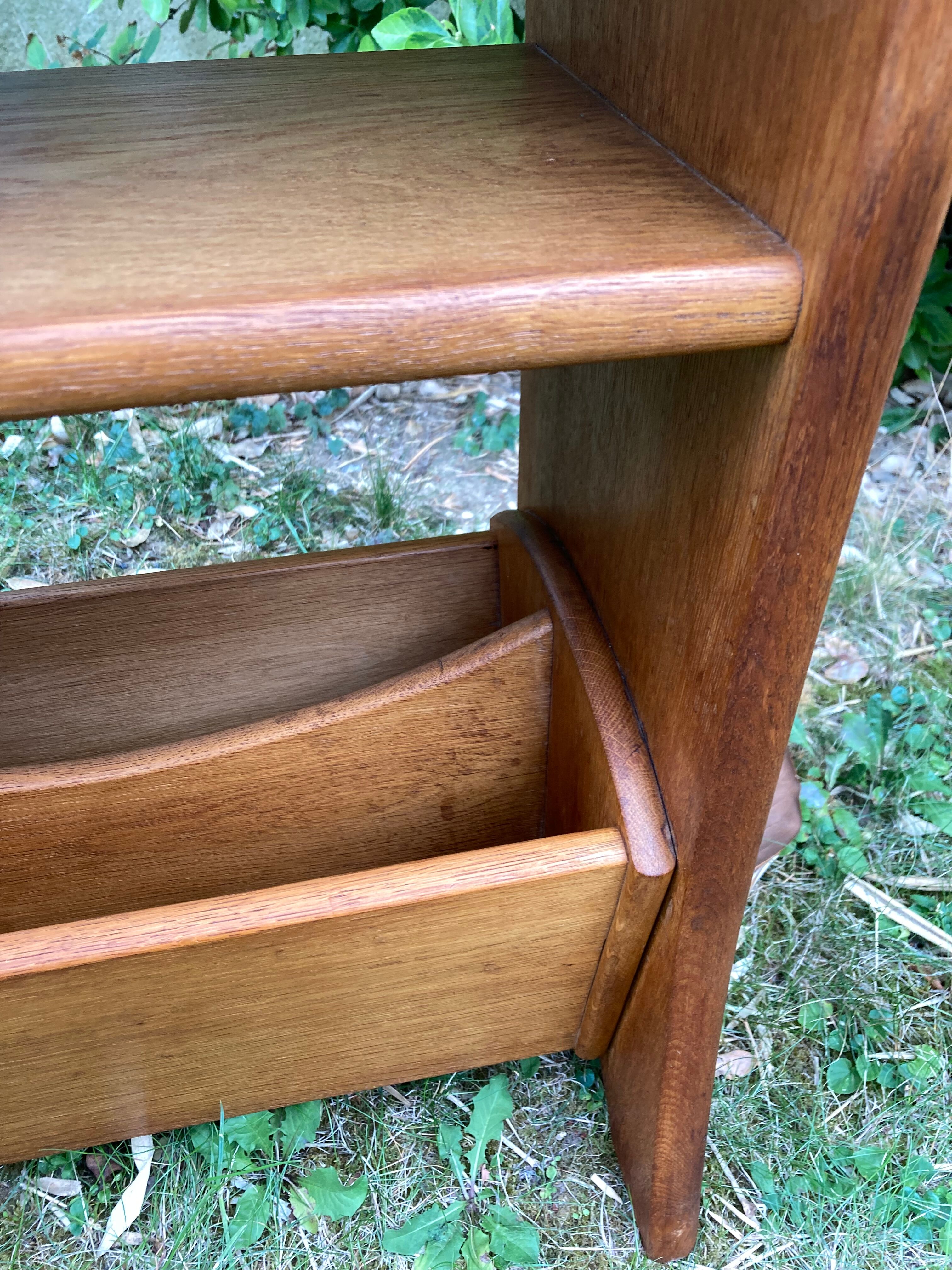 Magazine holder end of sofa 40s oak