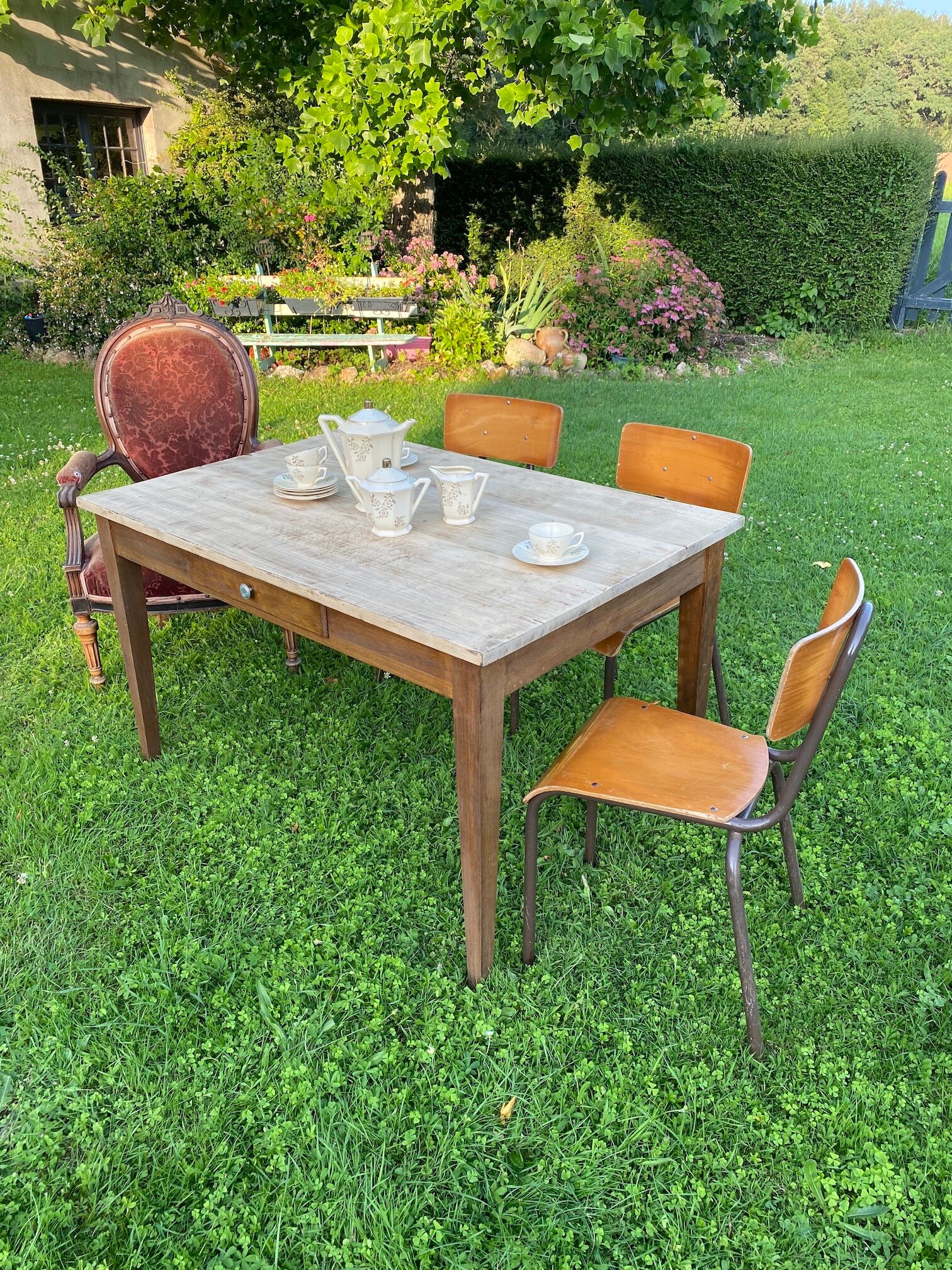 Farm table 4/6 personnes