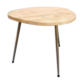 Flying coffee table pick 1960