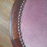 2 chaises anciennes de style classique en bois et ornements en bronze