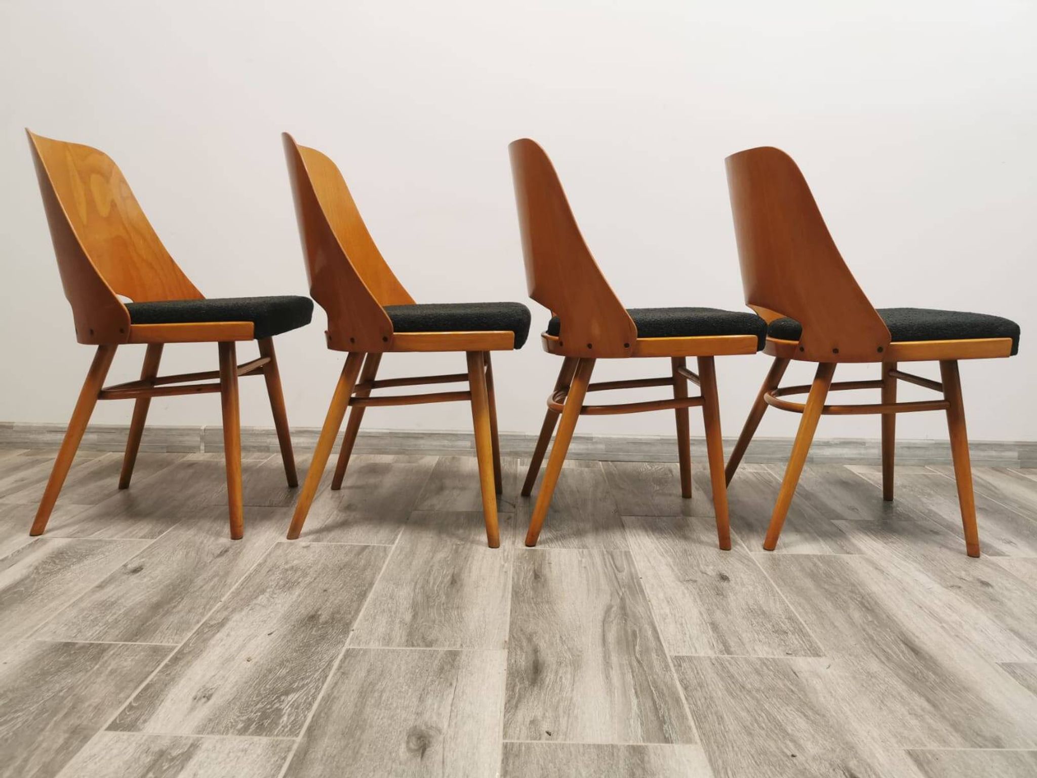 Chaises de Salle à Manger par Radomir Hoffman pour Ton, 1950s, Set de 4