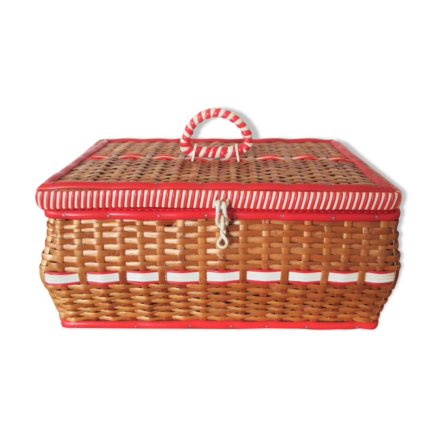 Vintage wicker and scoubidou sewing box