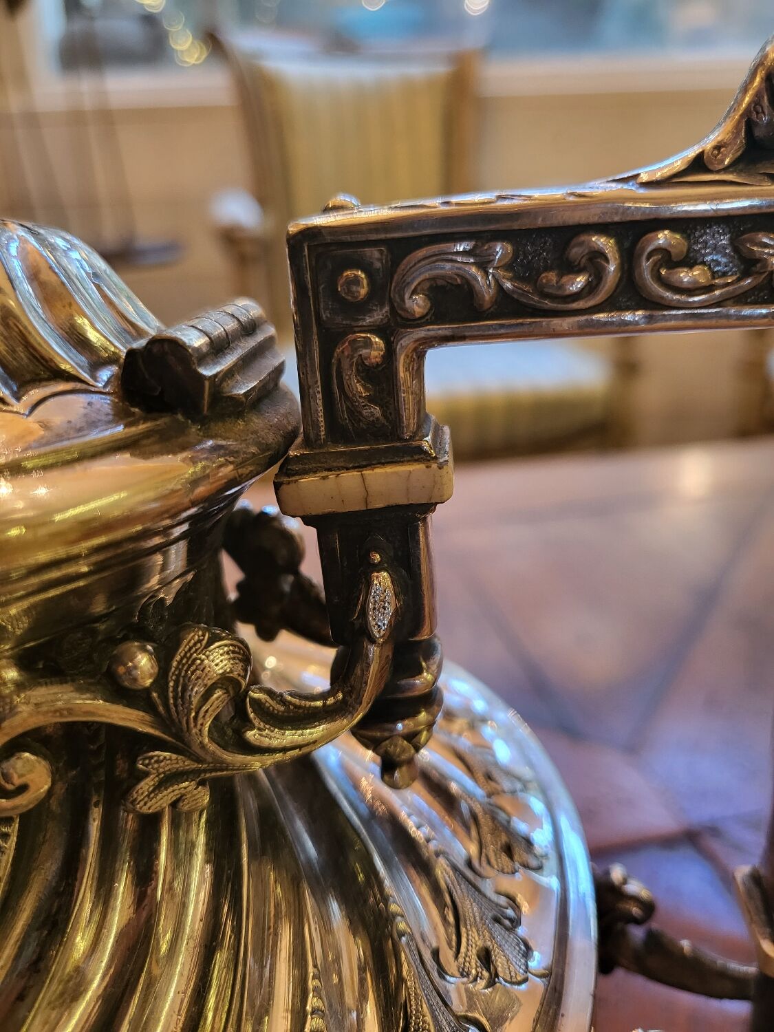 Teapot and its sugar bowl