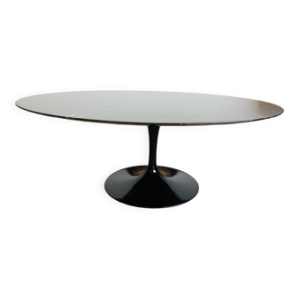 Knoll “Tulip” oval coffee table – Eero Saarinen collection – 1970s
