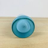 Vase en verre bleu