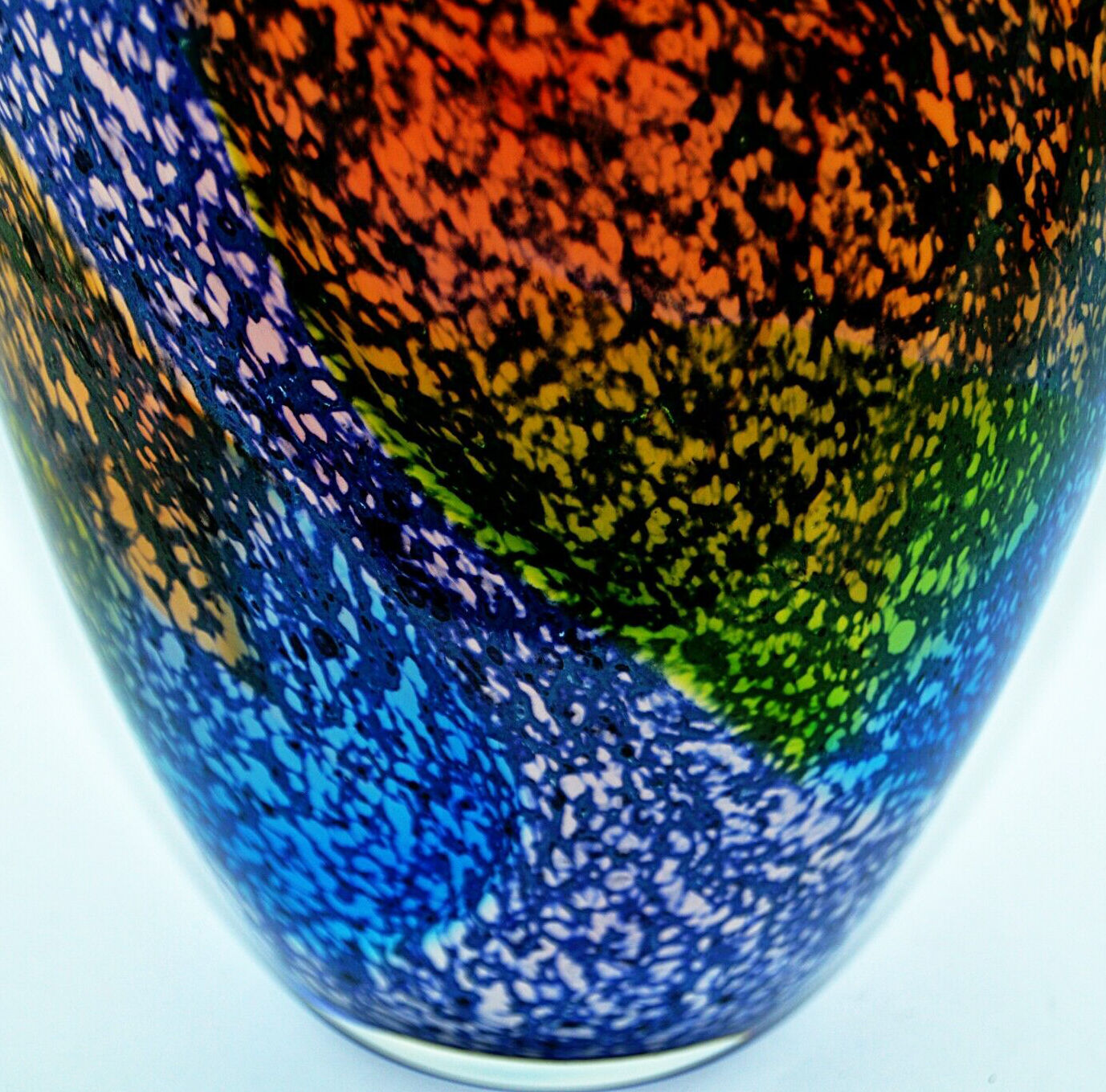 Very large murano blown glass vase. Italy, 80s