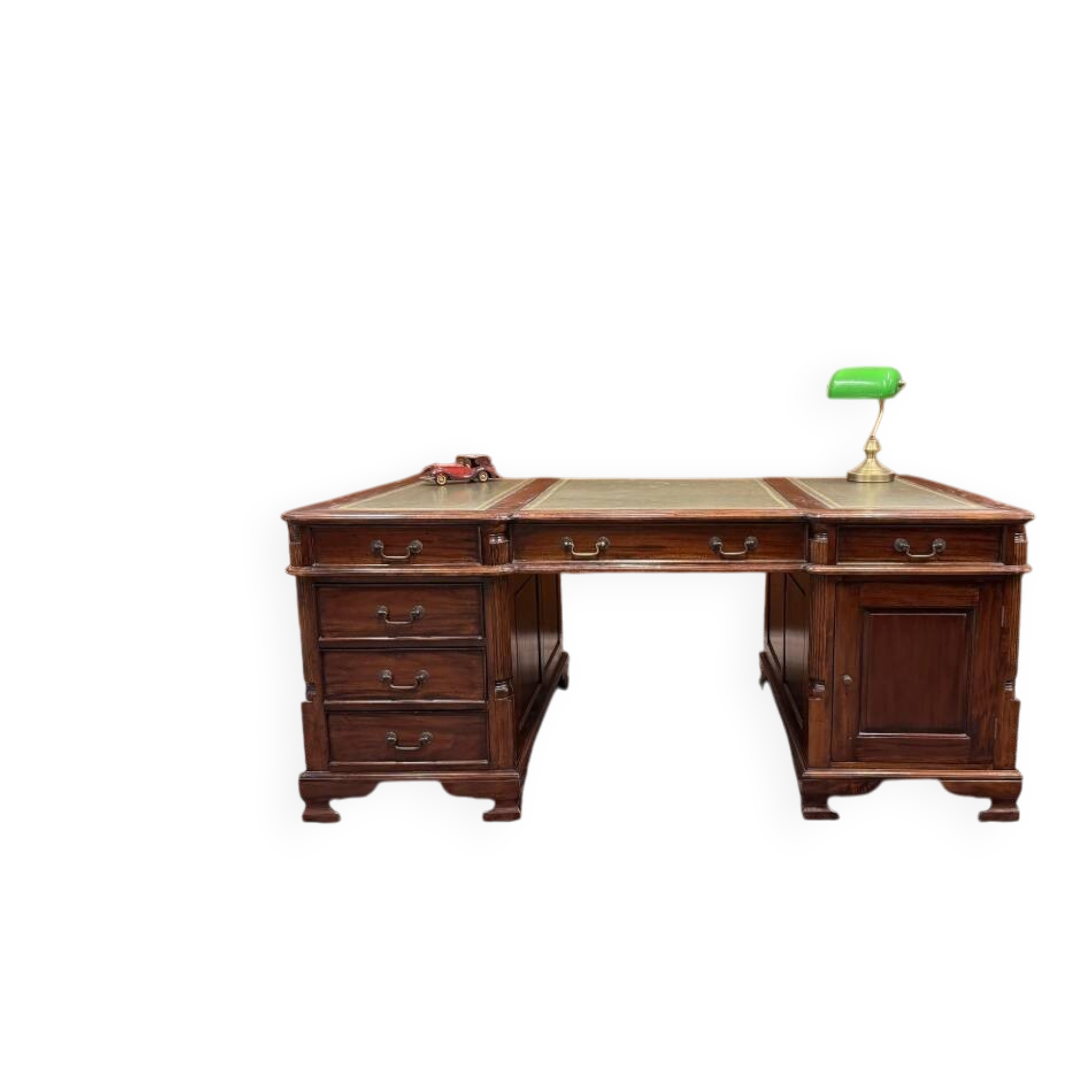 English Classic Chesterfield Partnerdesk Desk