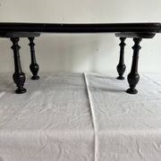 Presentation table of Napoleon III in black lacquered wood, 19th century.