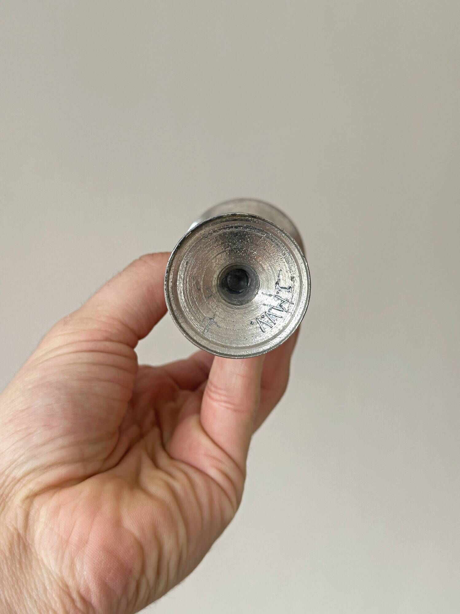 Mini metal soliflore vase