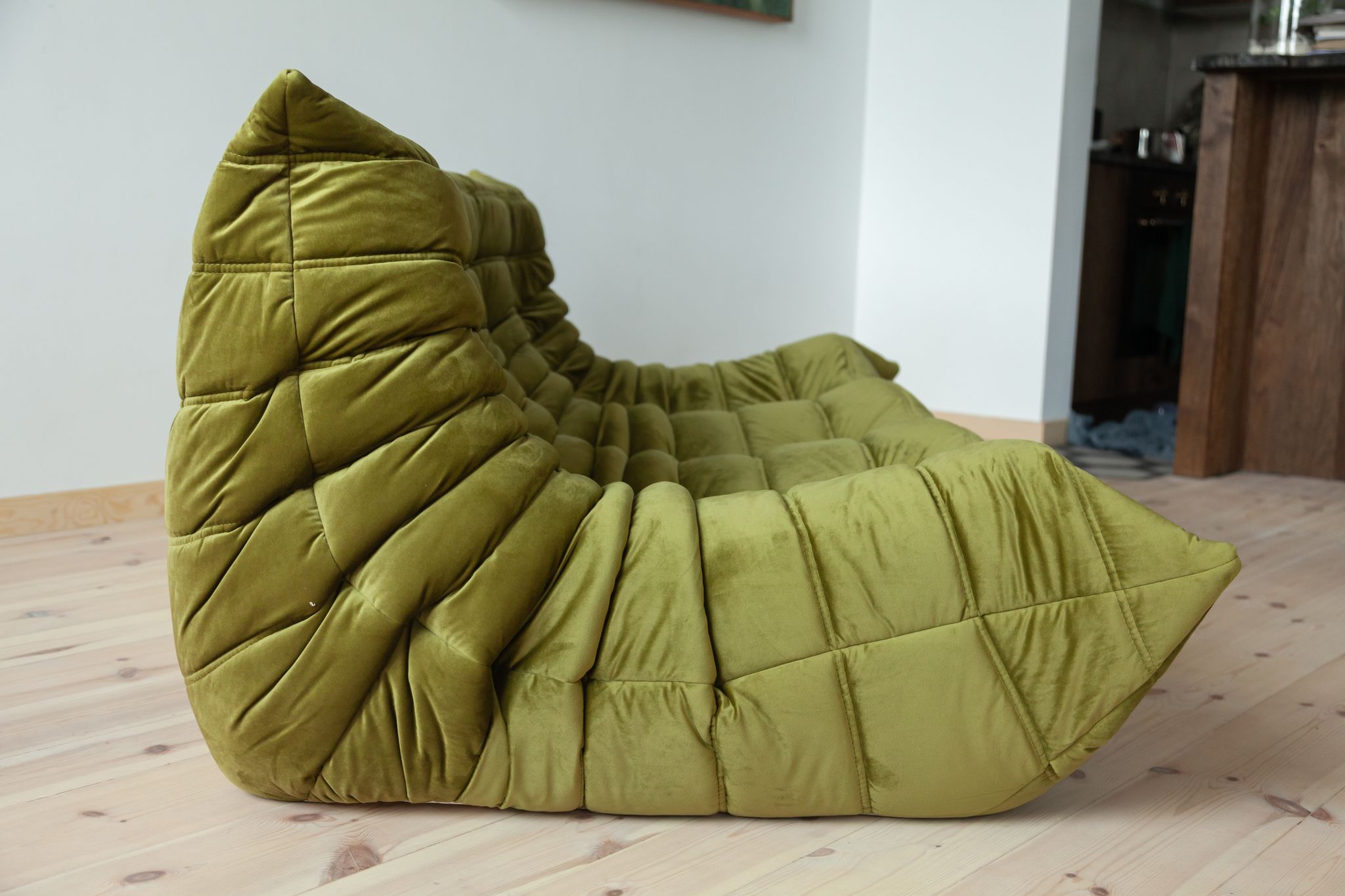 Togo sofa set model designed by Michel Ducaroy 1973