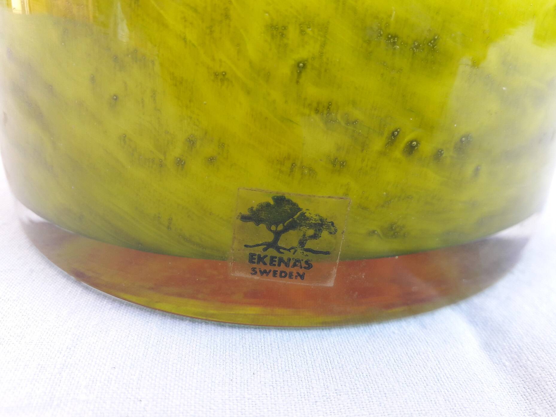 Scandinavian glass vase John Orwar Lake