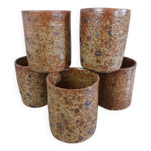 5 mugs / verres anciens