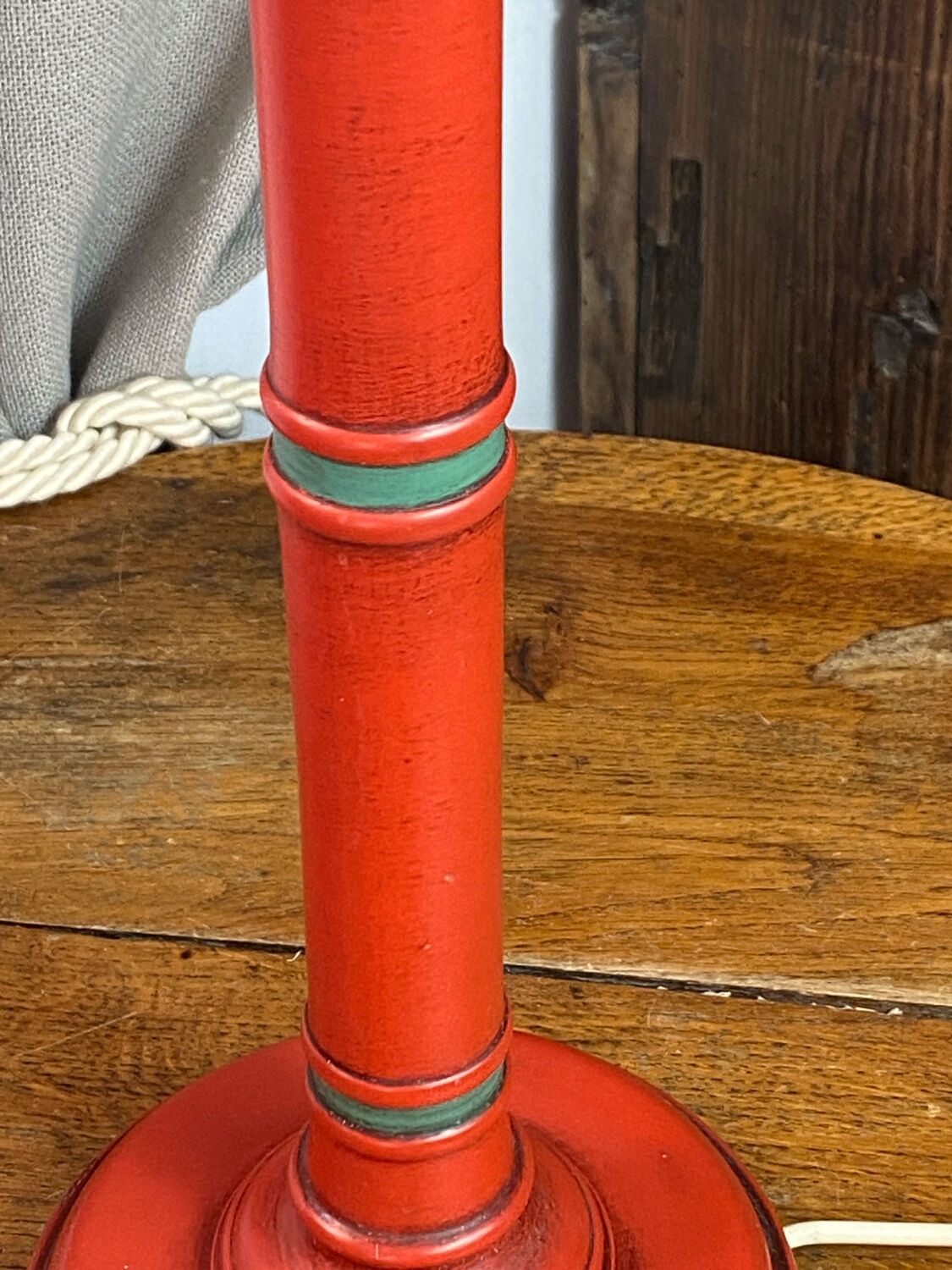 Bamboo-style wooden lamp