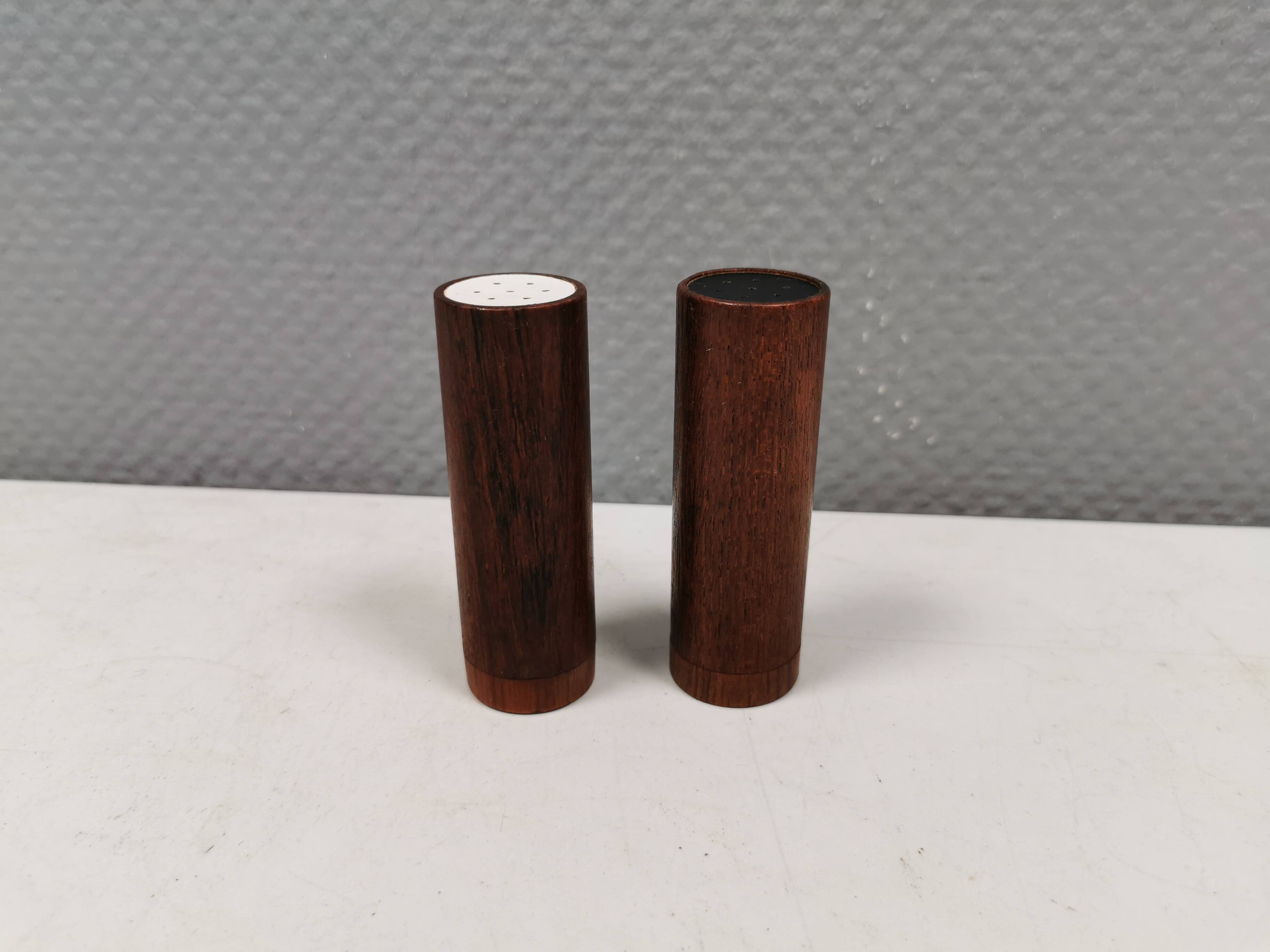 Very beautiful Salt and Pepper set from Danish Digsmed 1970s in teak.