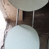 2  chaises en formica vert d'eau, 1970