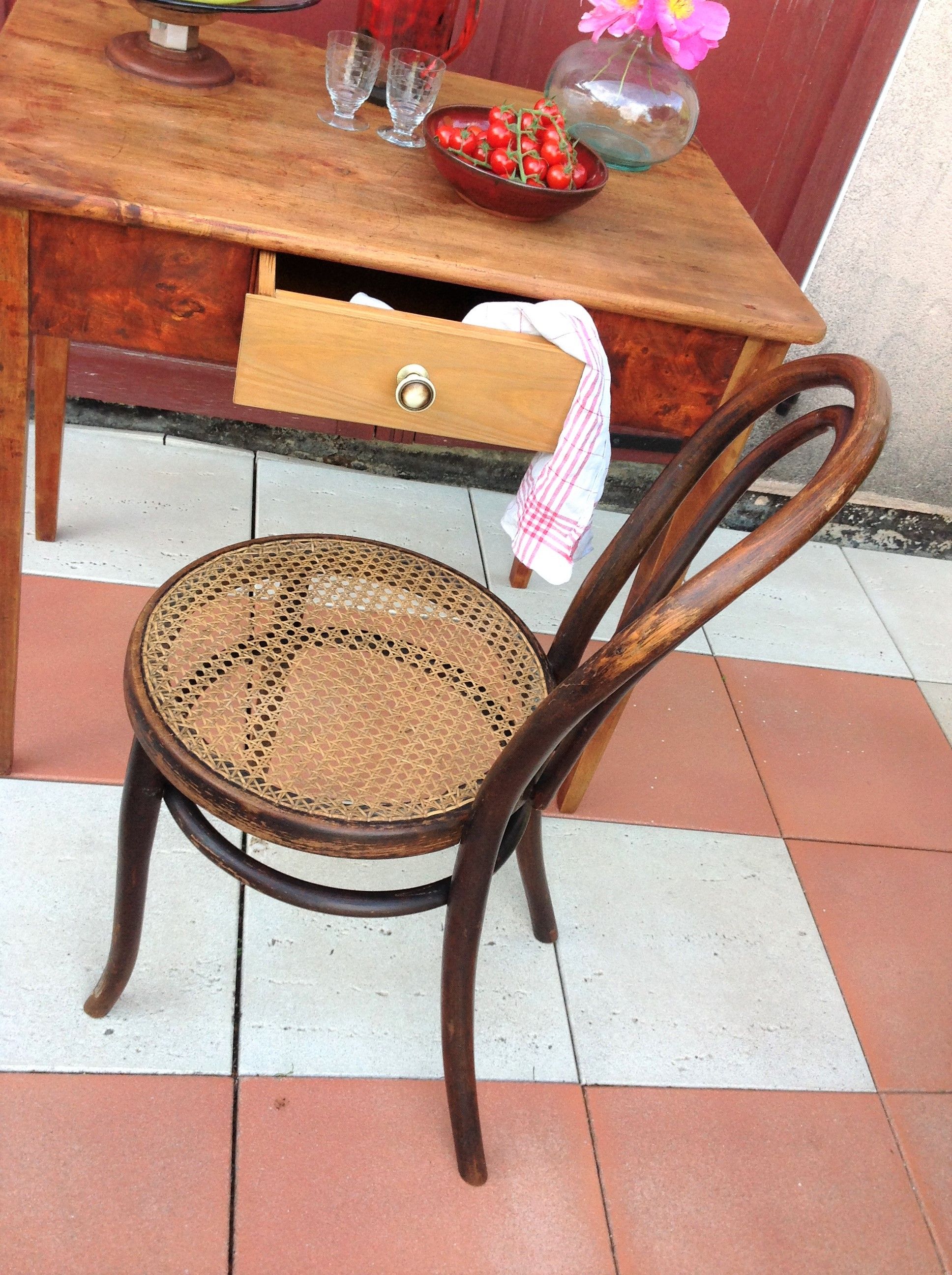 Bistro chair in curved wood and cannage / vintage years 30-40