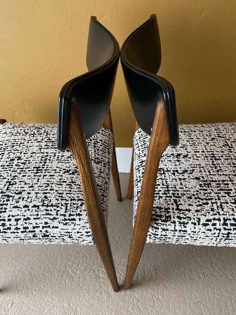 Pair of vintage Scandinavian chairs 60