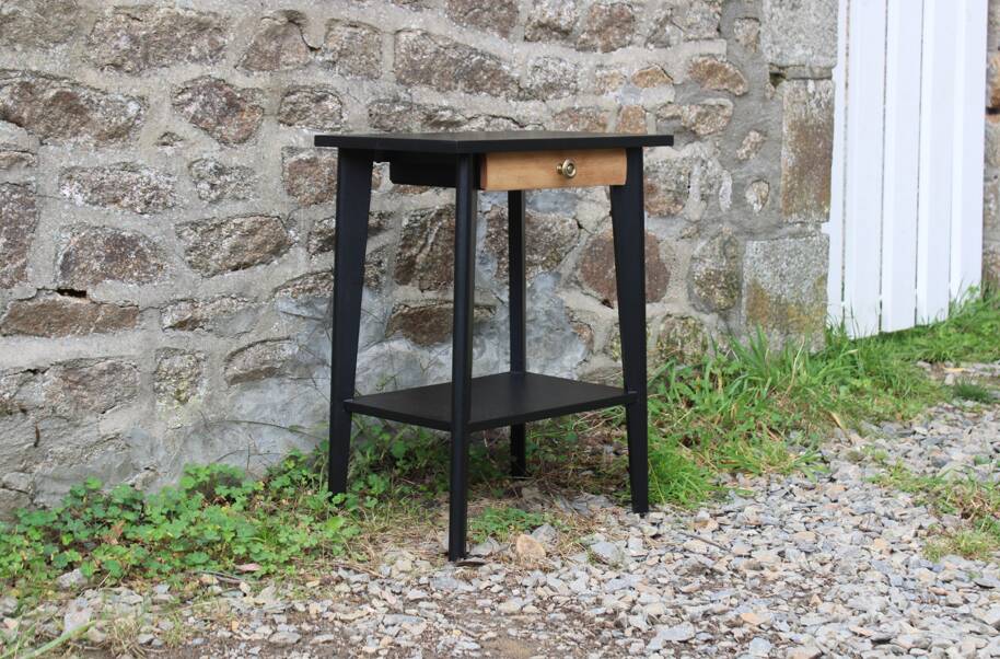 Table de chevet style scandinave