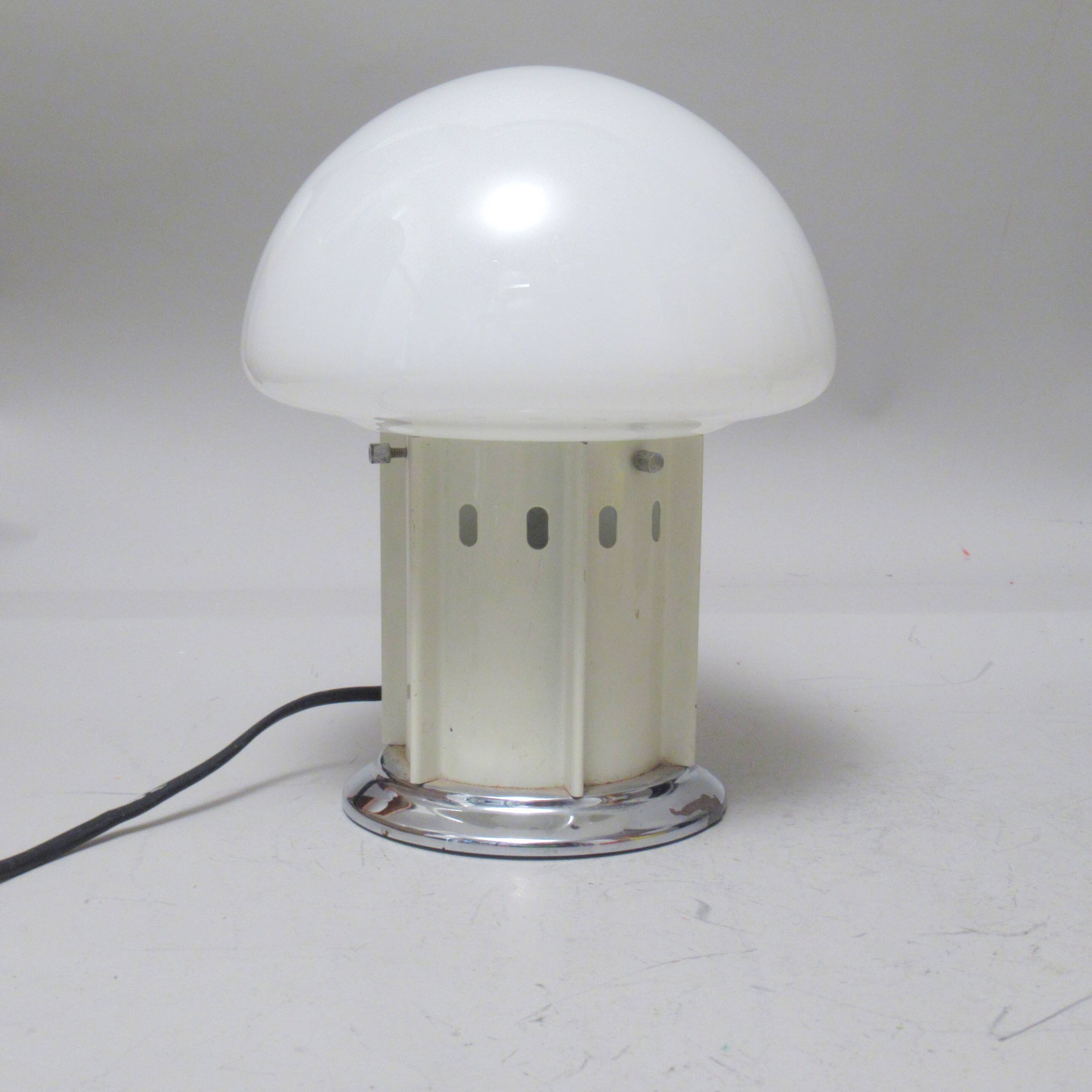 Italian mushroom lamp from the 1960s.