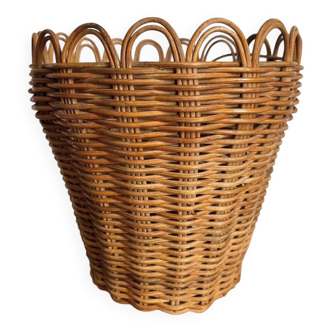 Vintage rattan plant pot