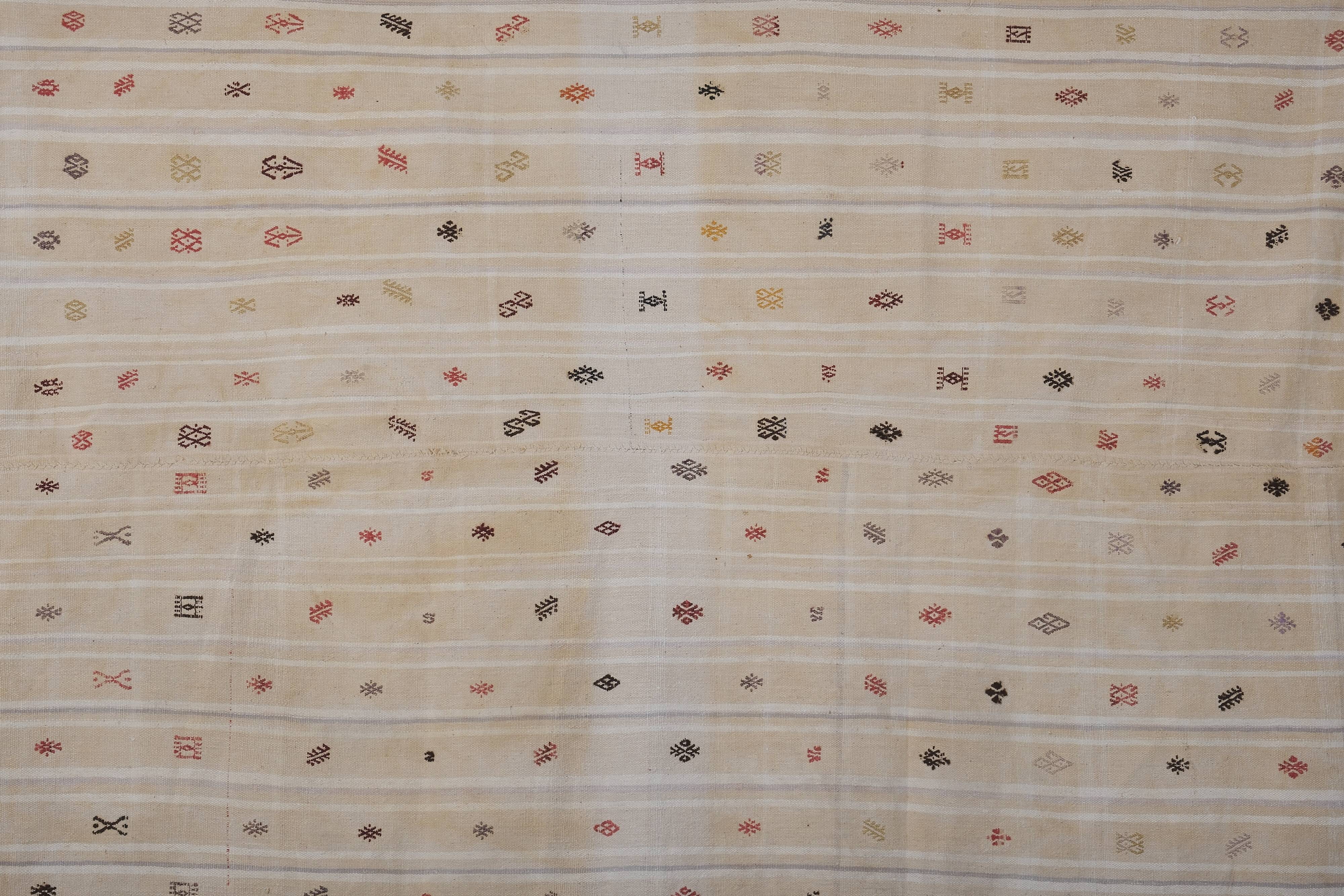 Vintage Turkish Oushak Handwoven Rug 156x212 cm