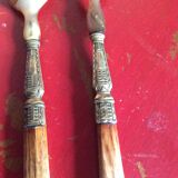 Salad servers