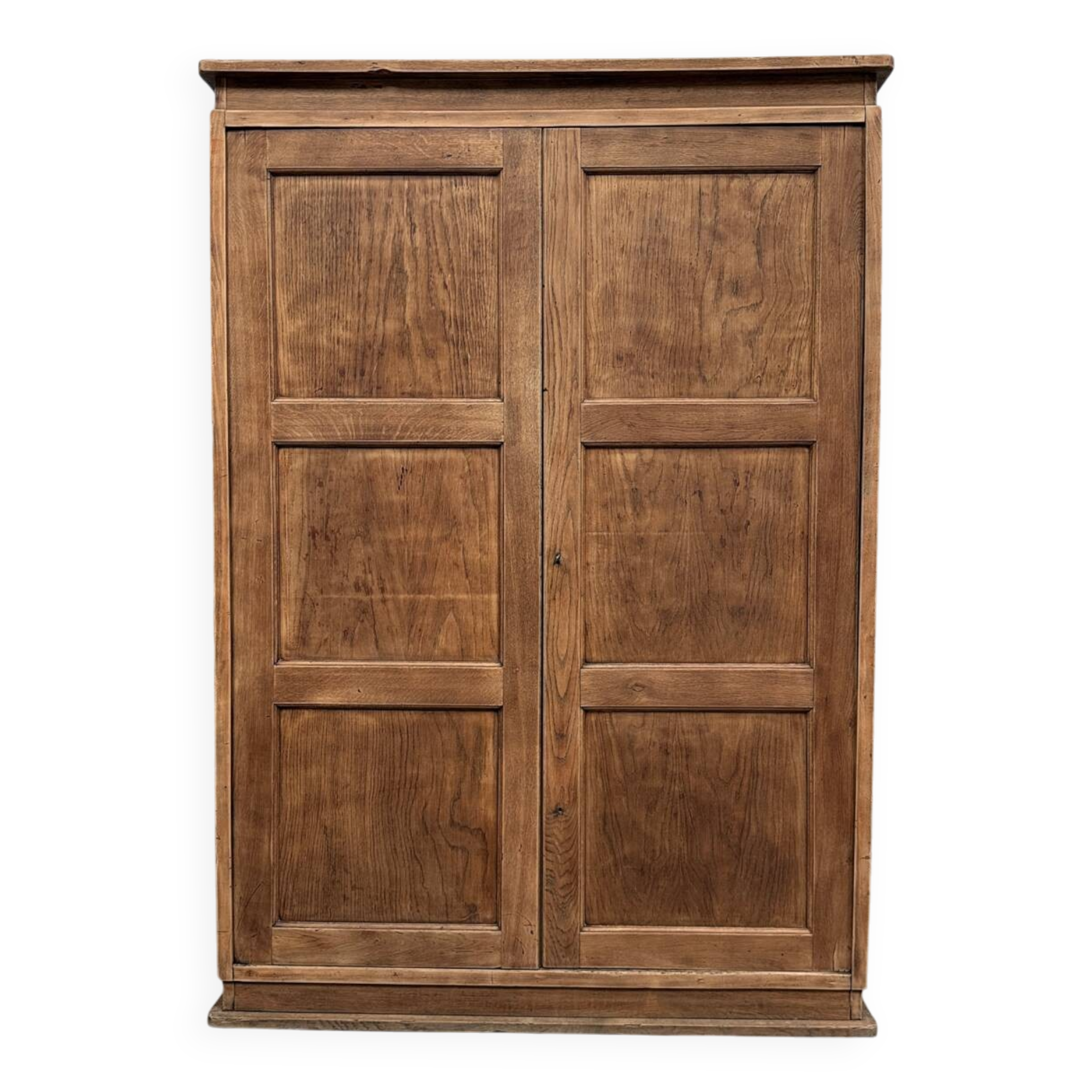 Parisian wardrobe (renovated)