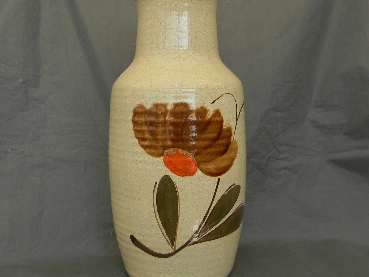 Large ceramic vase from Saint Clement. 1960s.