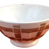Antique ceramic bowl on a pedestal, faceted model