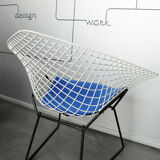 Fauteuil Diamond chair Knoll 421 par Harry Bertoia