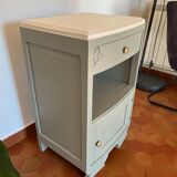 Bedside table