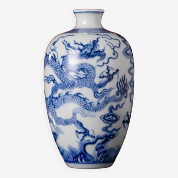 Vase Prunus en porcelaine bleue et blanche de Style Ming Yongxuan, artisanat classique