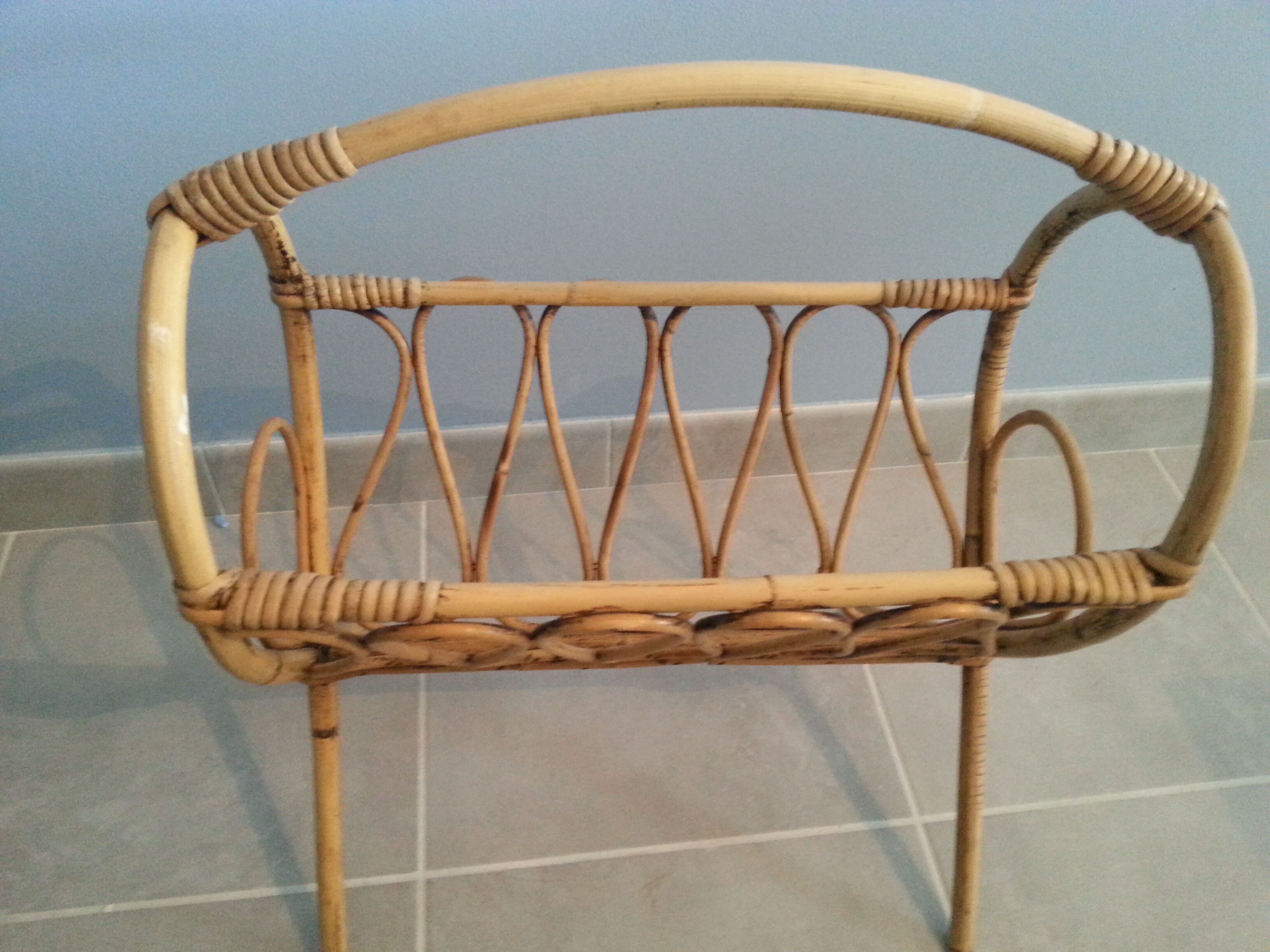 Porte revue rotin bambou vintage