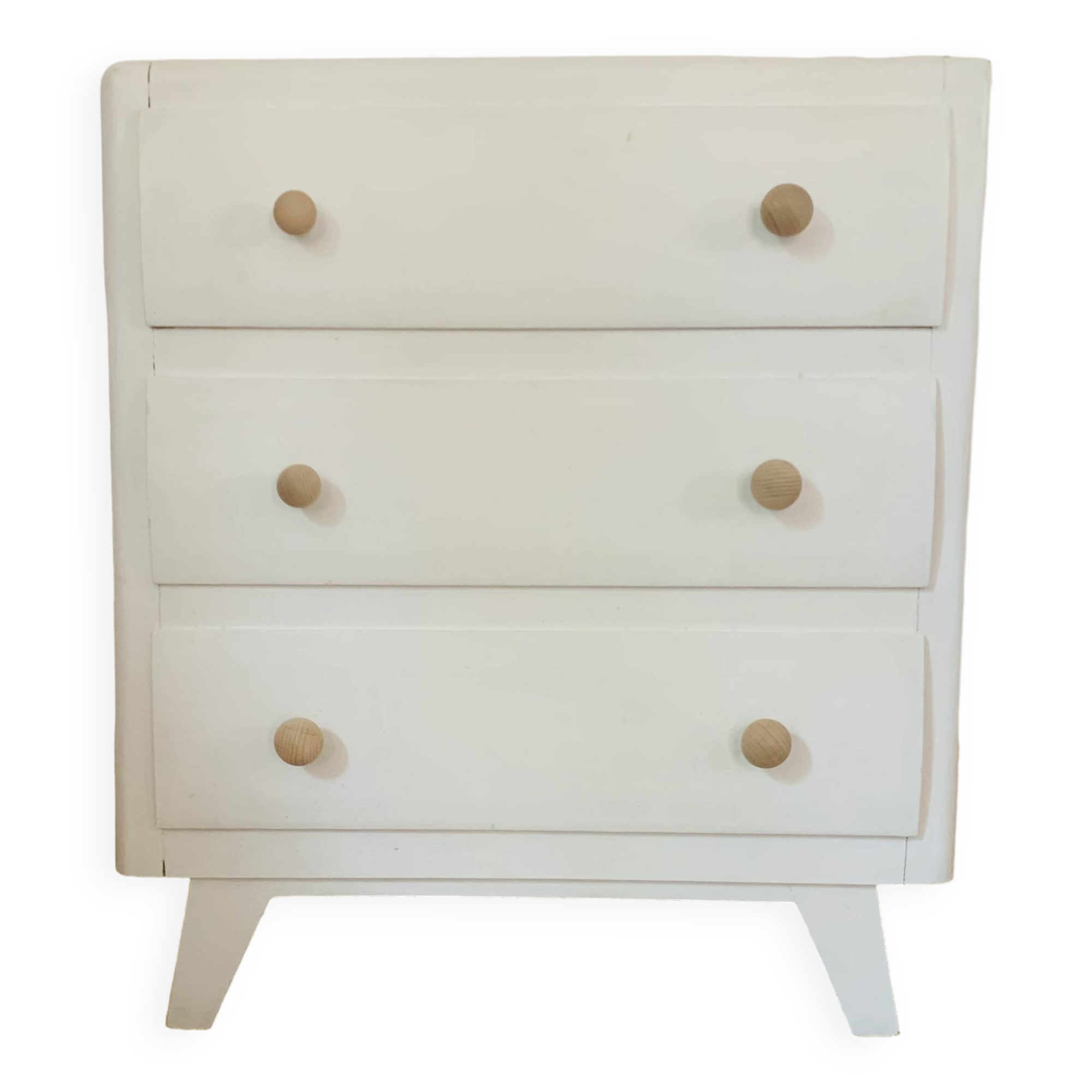 Vintage chest of drawers