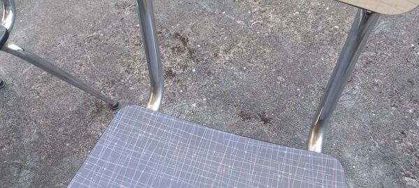 Paire de chaises Formica vintage 1960 – Motif Space Age