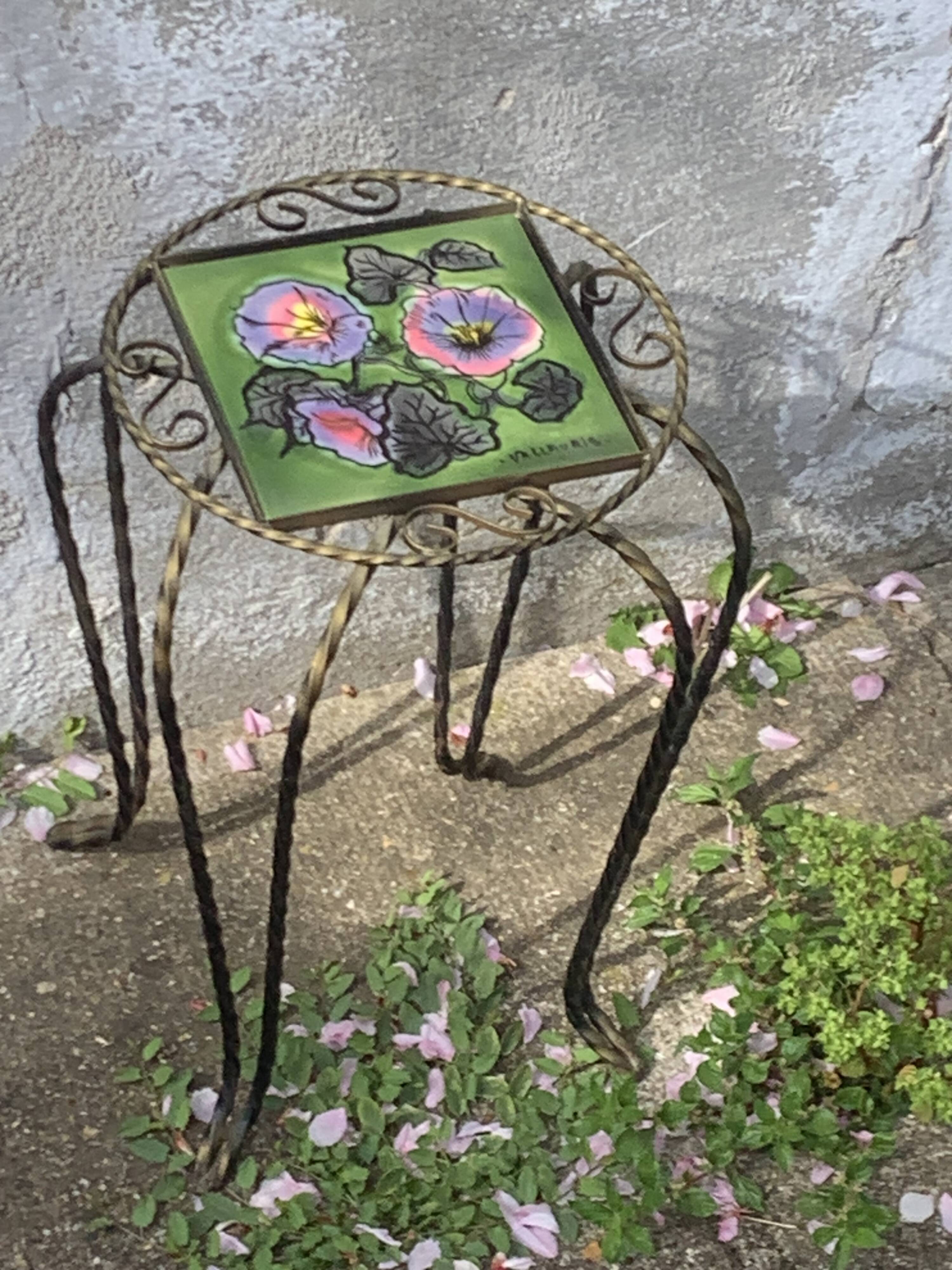Plant stand, table, in wrought iron and vintage Vallauris ceramic