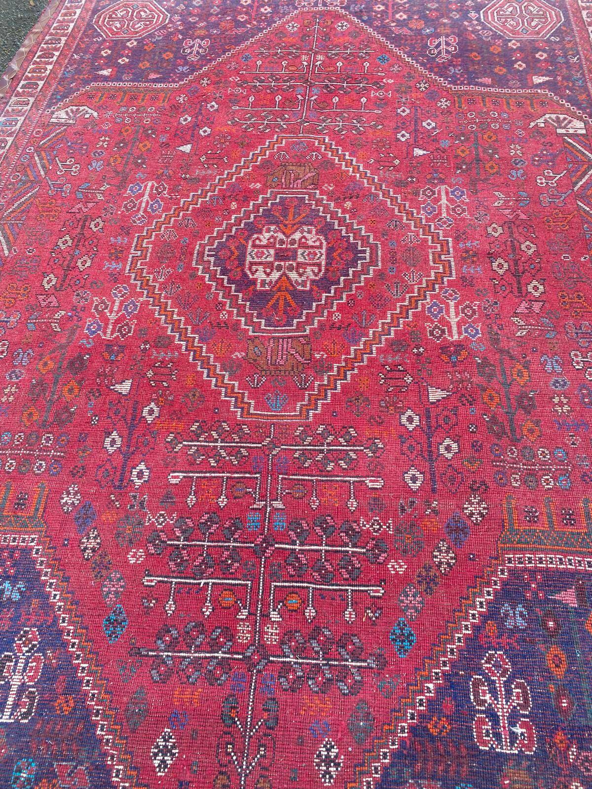 Handmade Persian rug, grey wool, knotted burgundy, 200x300cm