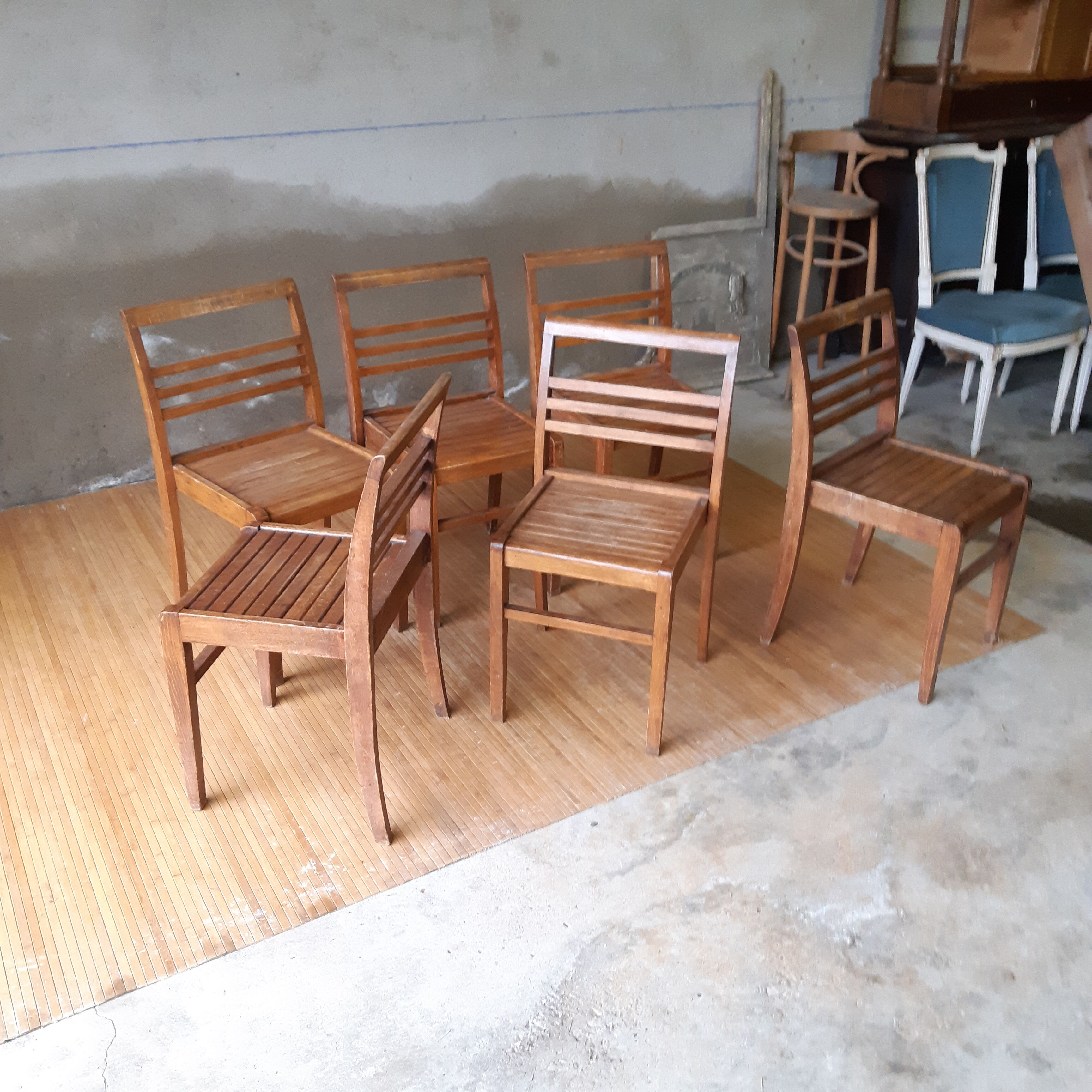 Suite of 6 chairs by René Gabriel