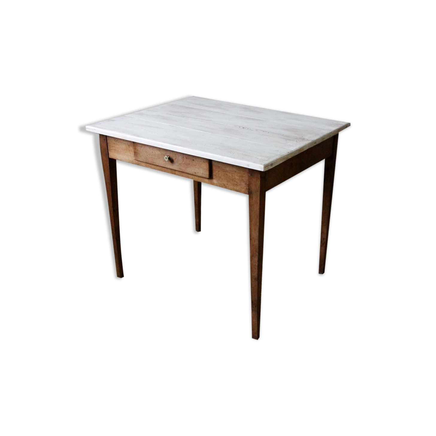 Table en bois patinée