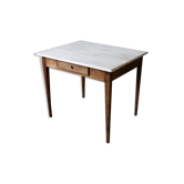 Table en bois patinée