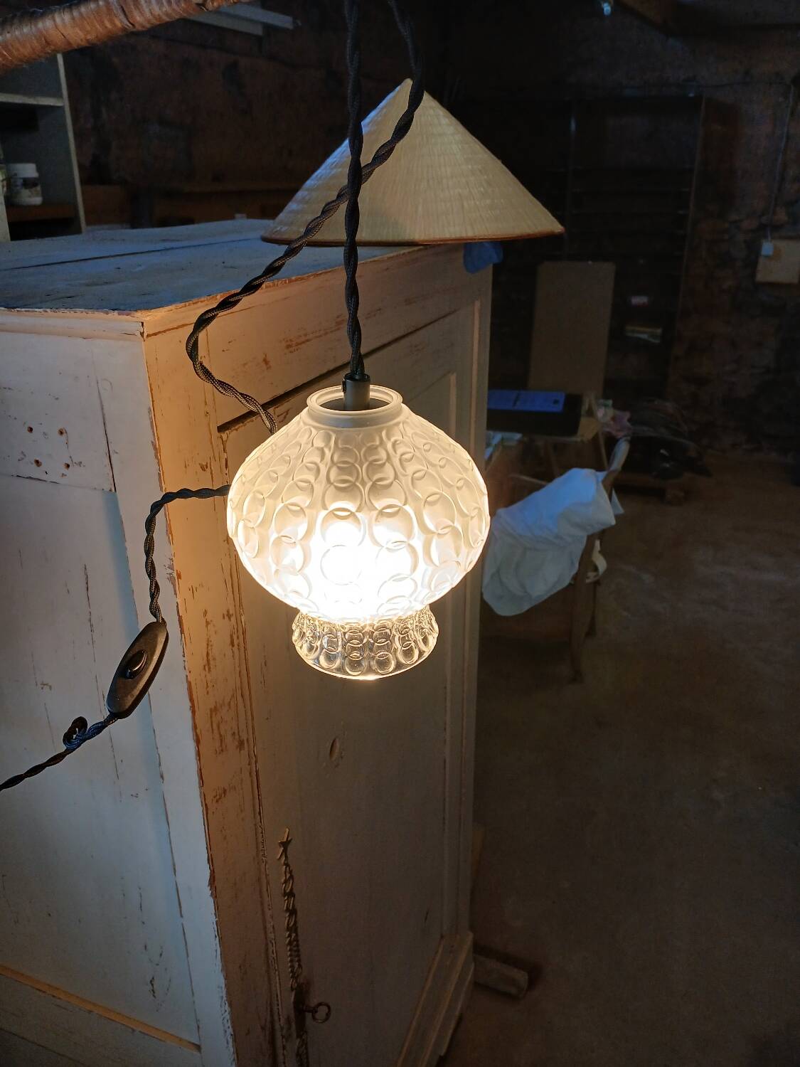 1 vintage glass pendant/lamp