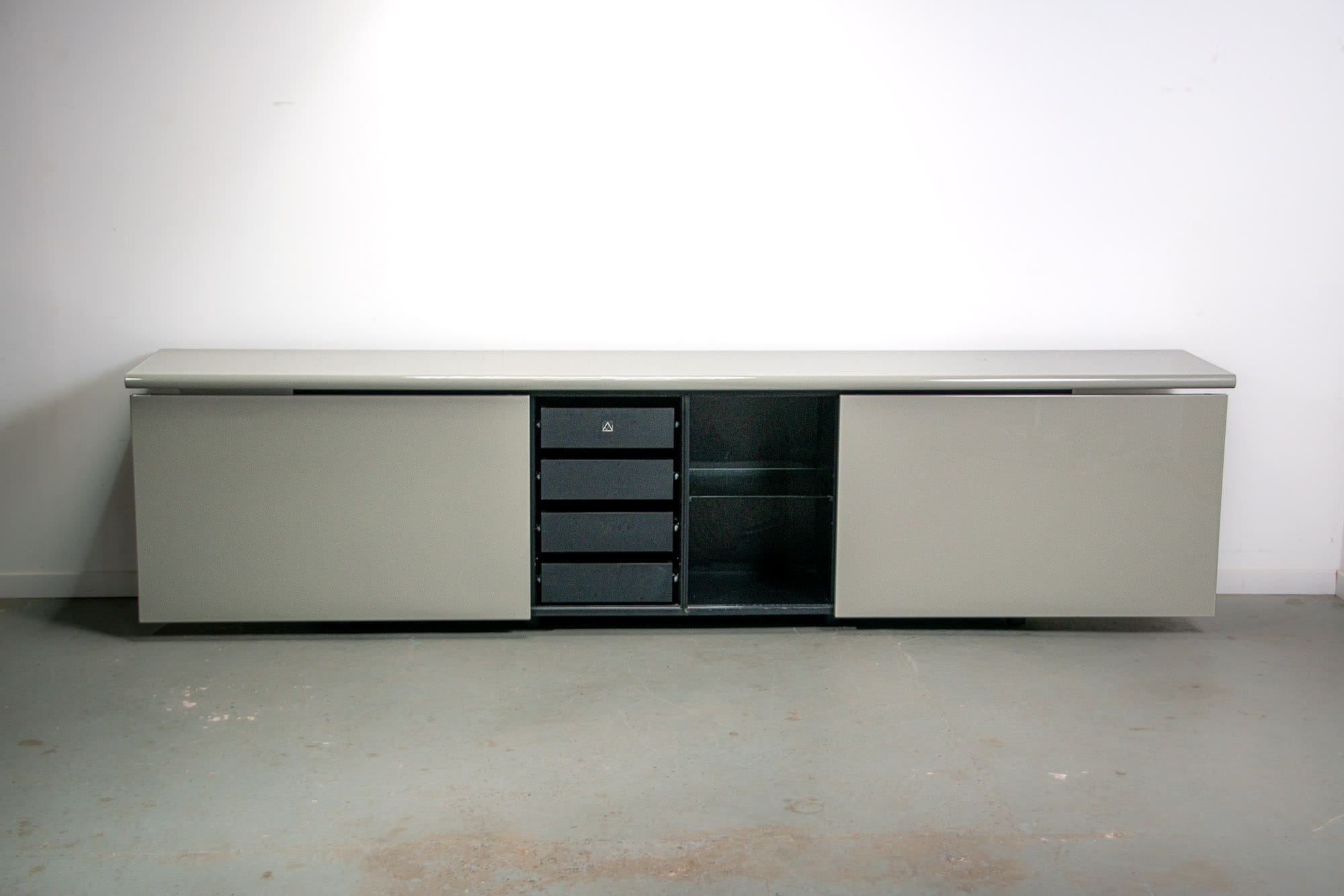 Buffet Sheraton par Giotto Stoppino pour Acerbis