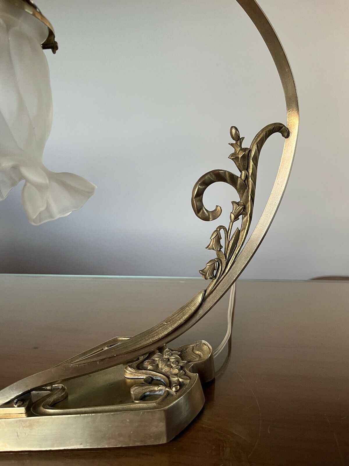 Art Nouveau bronze lamp 20 years