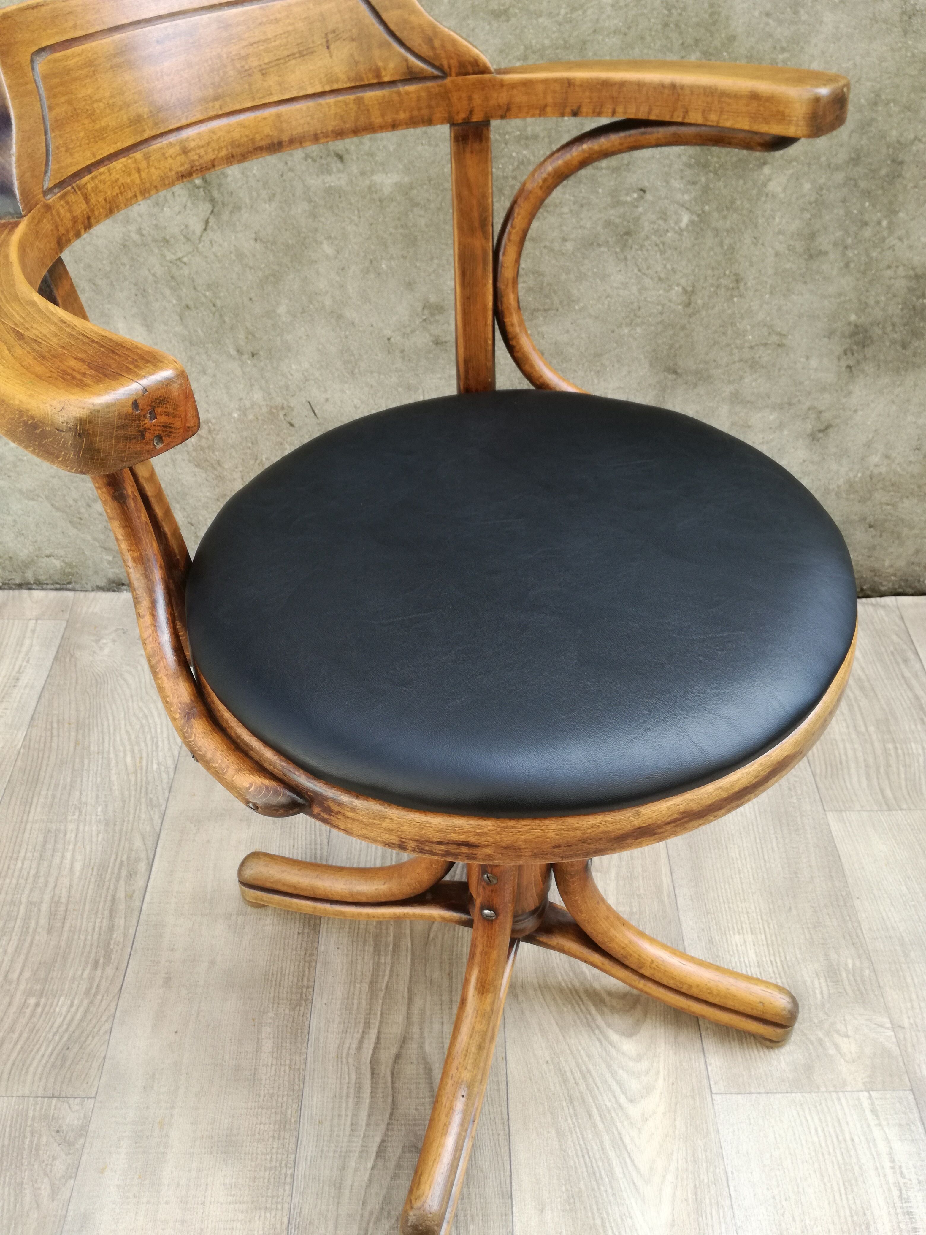 Thonet armchair