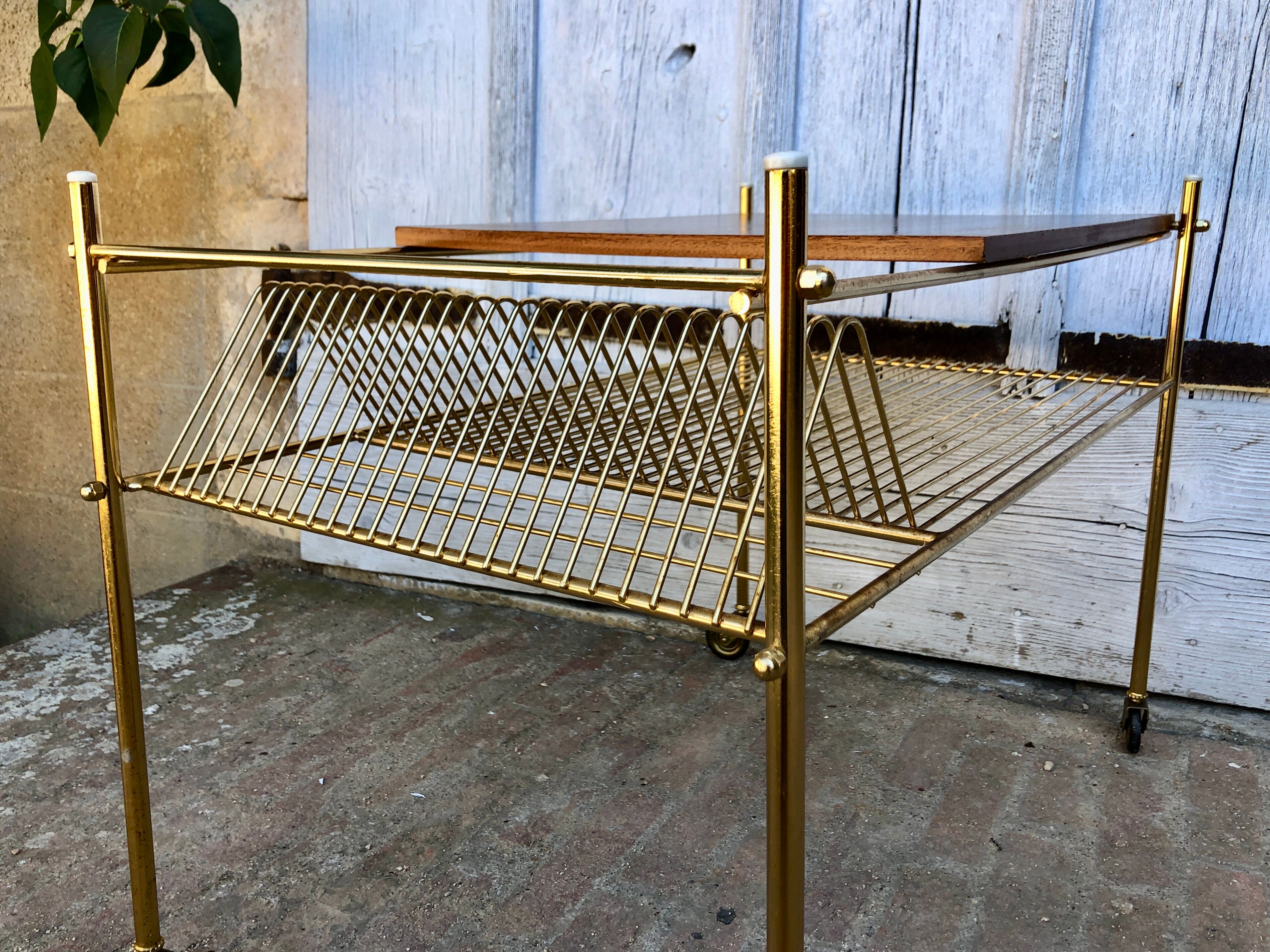 Vinyl rack service, brass magazine holders