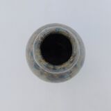 Flowerstone coloquinte vase in varnished sandstone