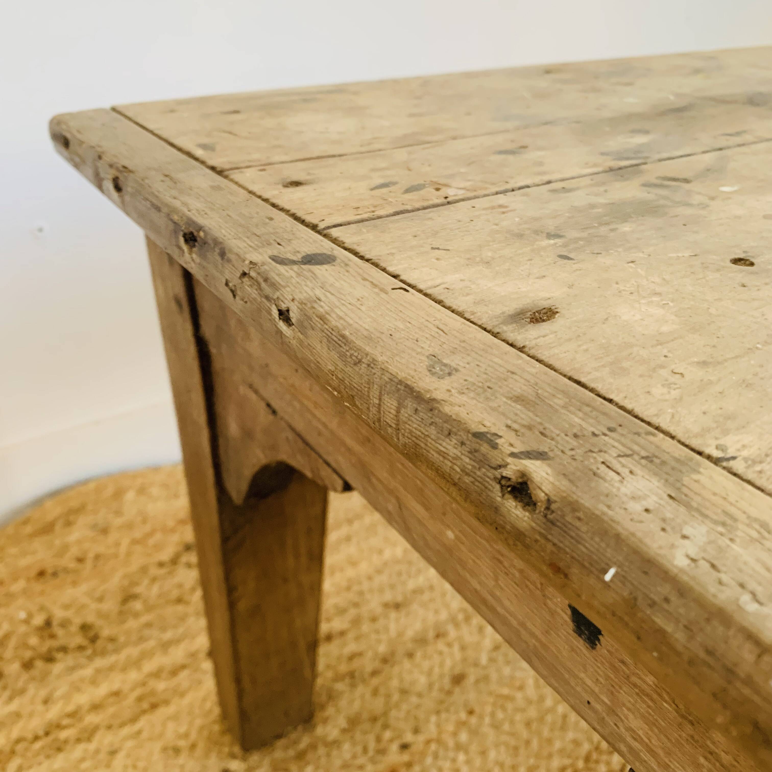 Table basse de ferme